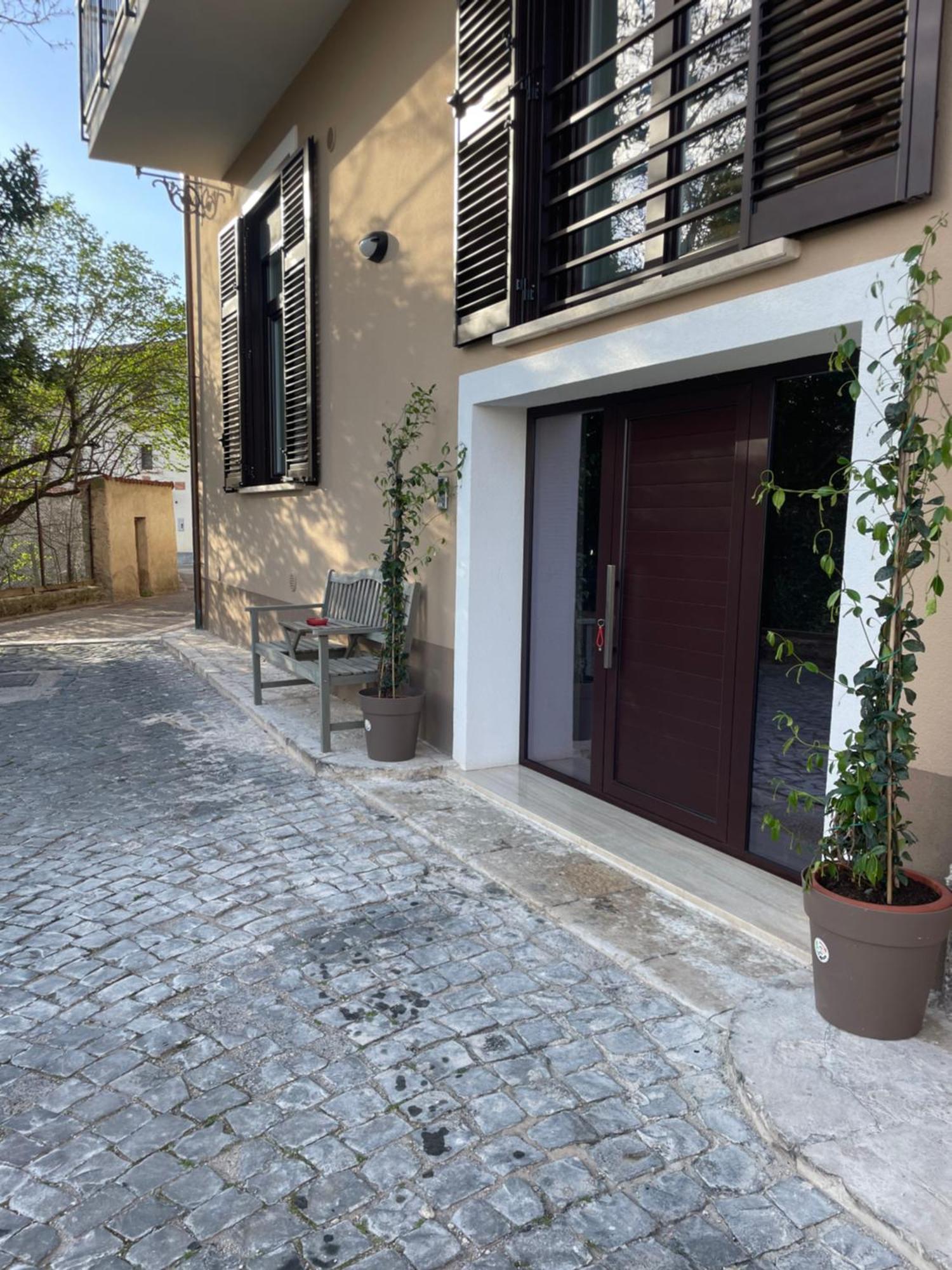 La Casa De Lu Barone Apartment San Demetrio ne' Vestini Bagian luar foto